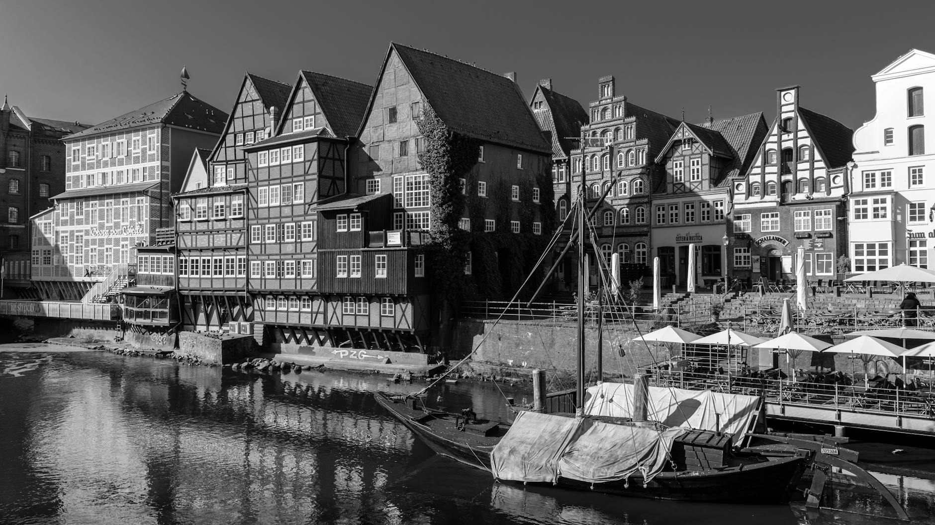 Liste aller StädteFinden Sie Entrümpelungsdienste in allen Städten DeutschlandsListe aller Städte 8 Entrümpelung in Niedersachsen - Entrümpelungsfirmen in Deutschland